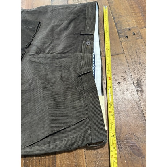 NWT $65 Men's Lauren Ralph Lauren Green Corduroy Pants 36Wx32L Flat front Pant - Picture 10 of 11
